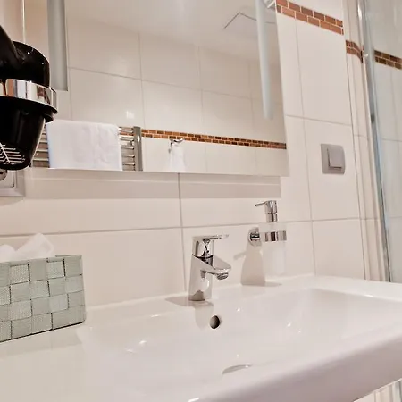 Bergrestaurant Schwedenstein 3* Steina (Saxony)