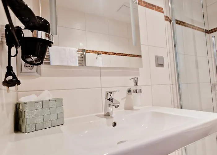 Bergrestaurant Schwedenstein 3* Steina (Saxony)